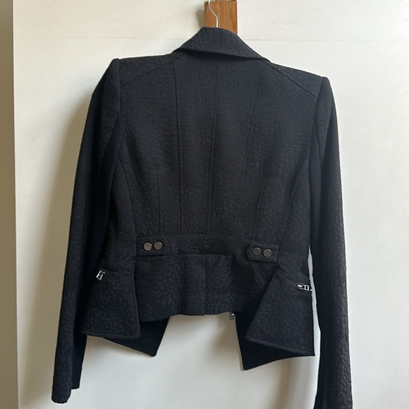 BCBGMAXAZARIA Floral Jacquard Black Jacket FINAL PRICE - Picture 5 of 10